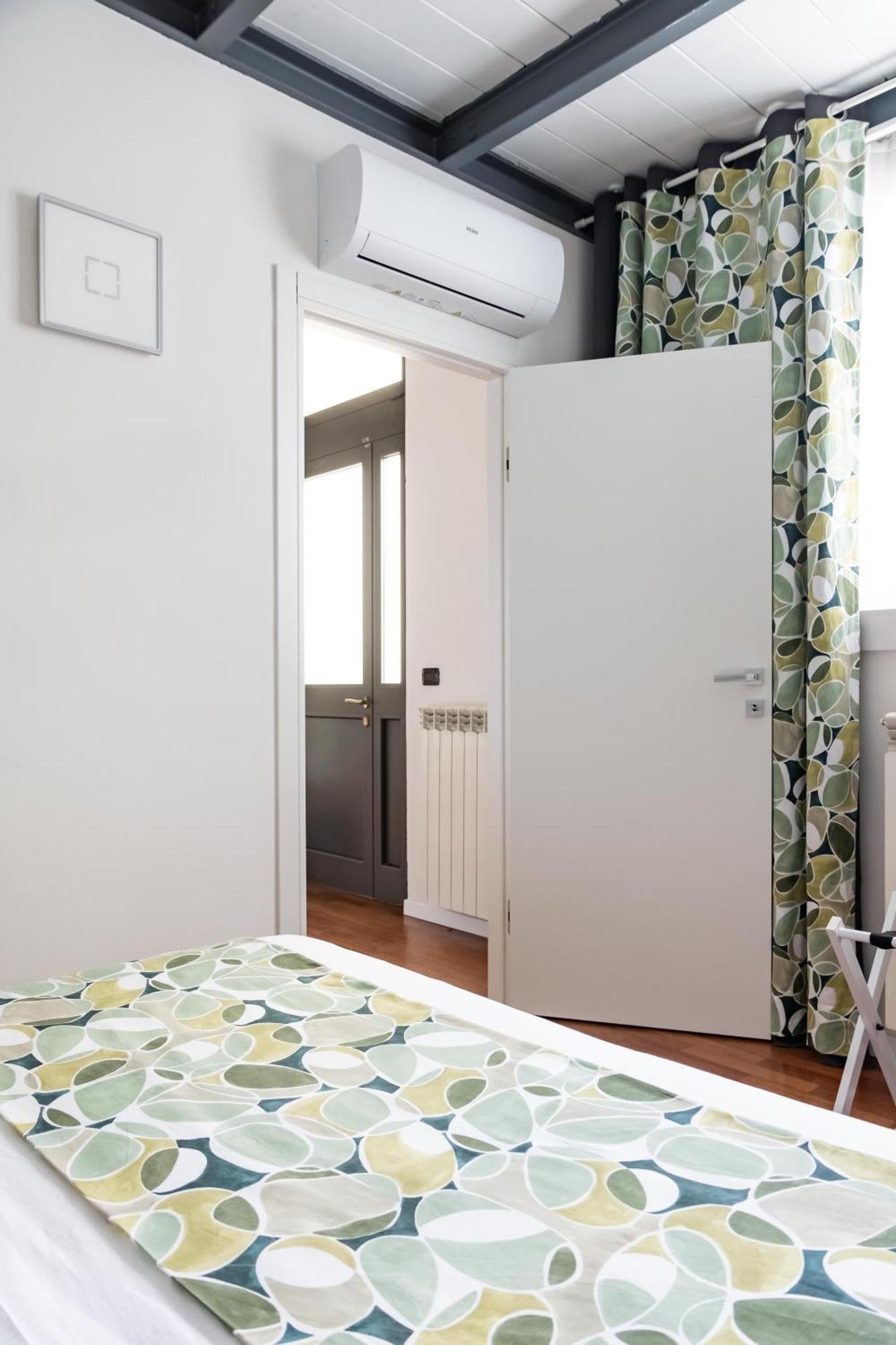 Mini Loft Torre San Vitale 코모 외부 사진